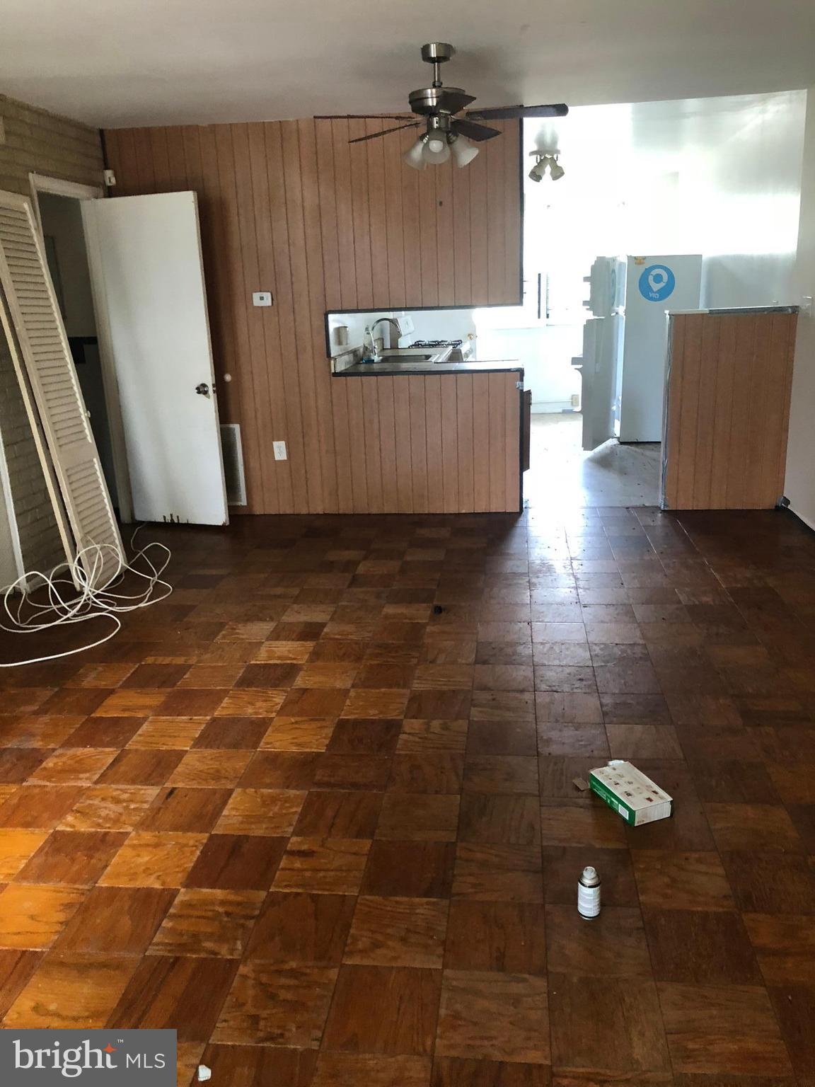 FRANKFORD - Residential