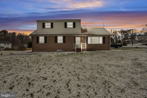 Homes For Sale - 919 Baltimore Pike<br/> GARDNERS, PA 17324