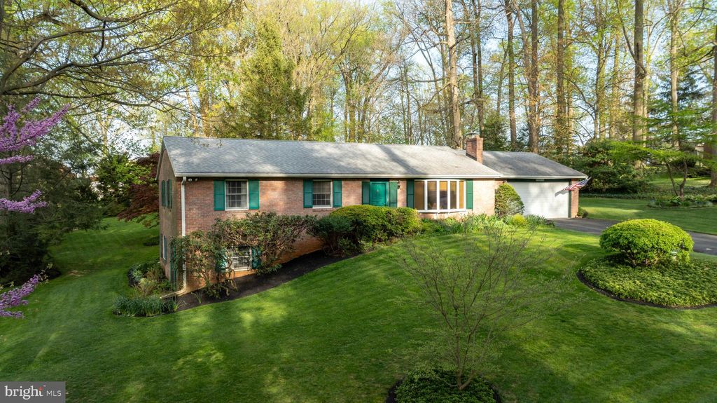 Photo of 13 Marie Drive, Quarryville, PA 17566 (MLS # PALA2050084)