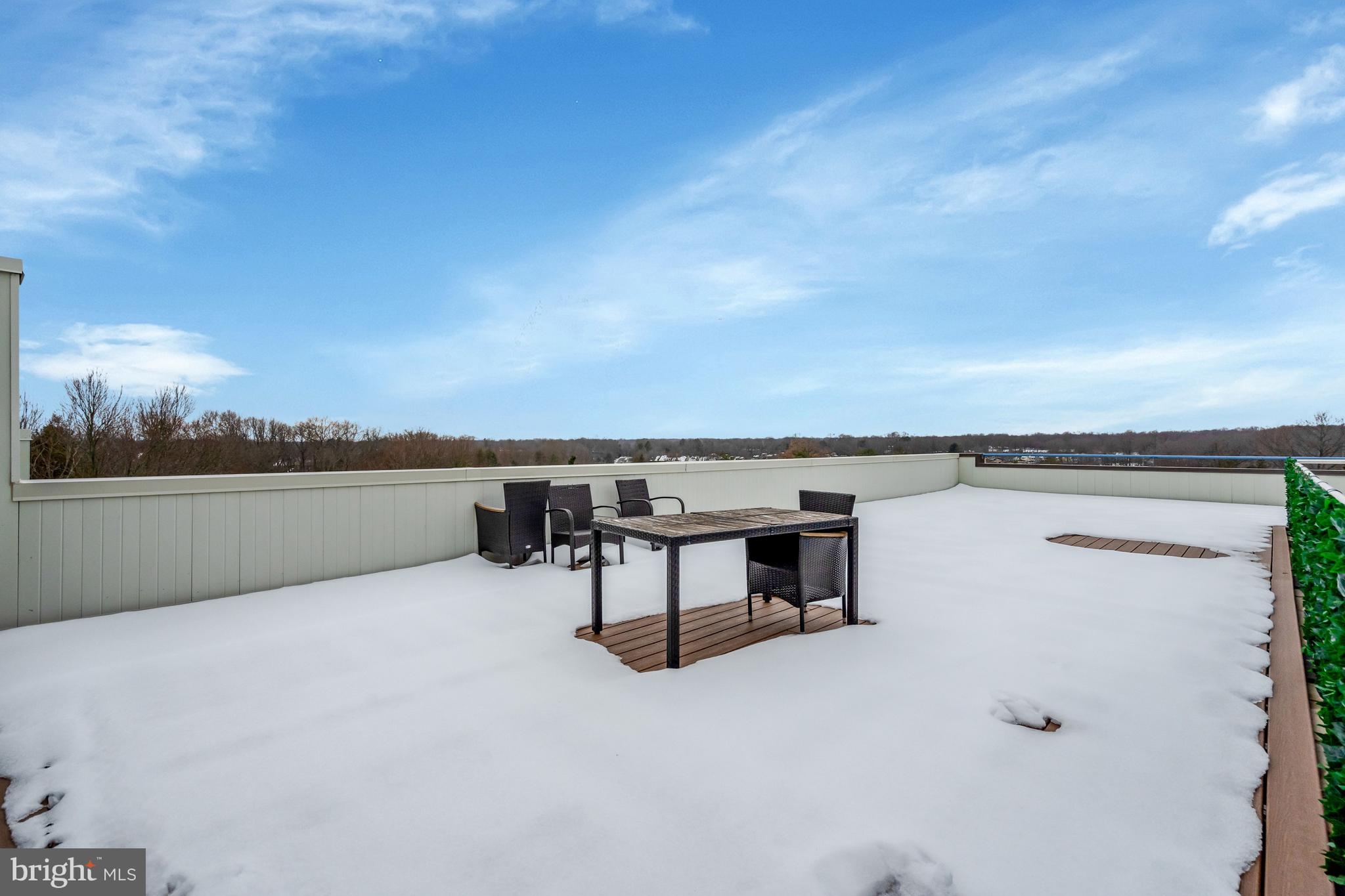 THOREAU PLACE CONDOS - Residential