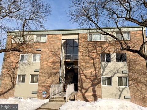 355 GATEWATER COURT F GLEN BURNIE MD 21060