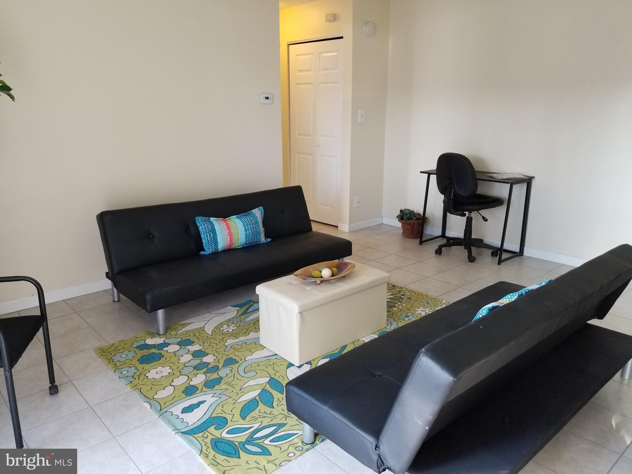 TREOVER CONDOMINIUM - Residential Lease