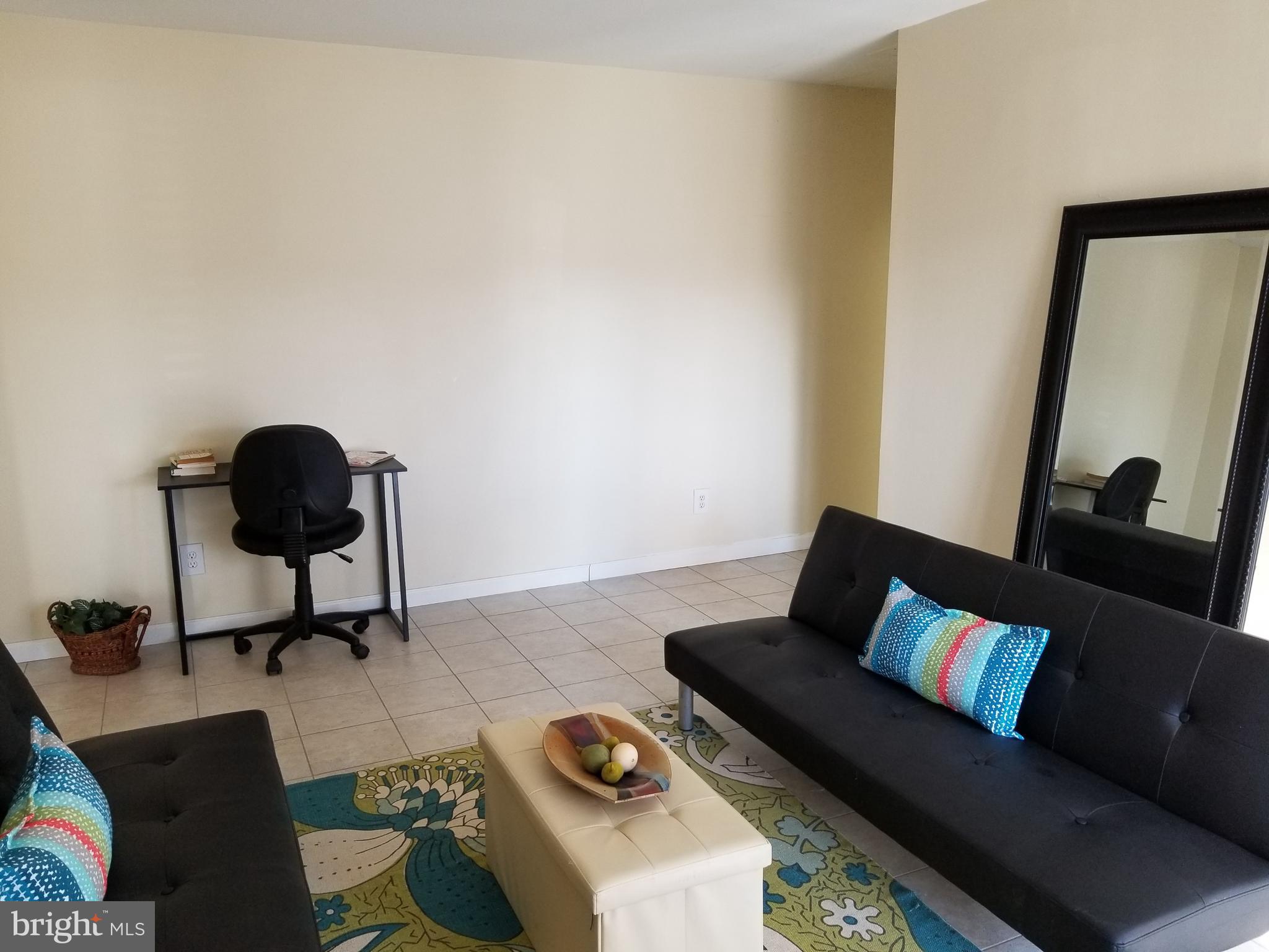 TREOVER CONDOMINIUM - Residential Lease