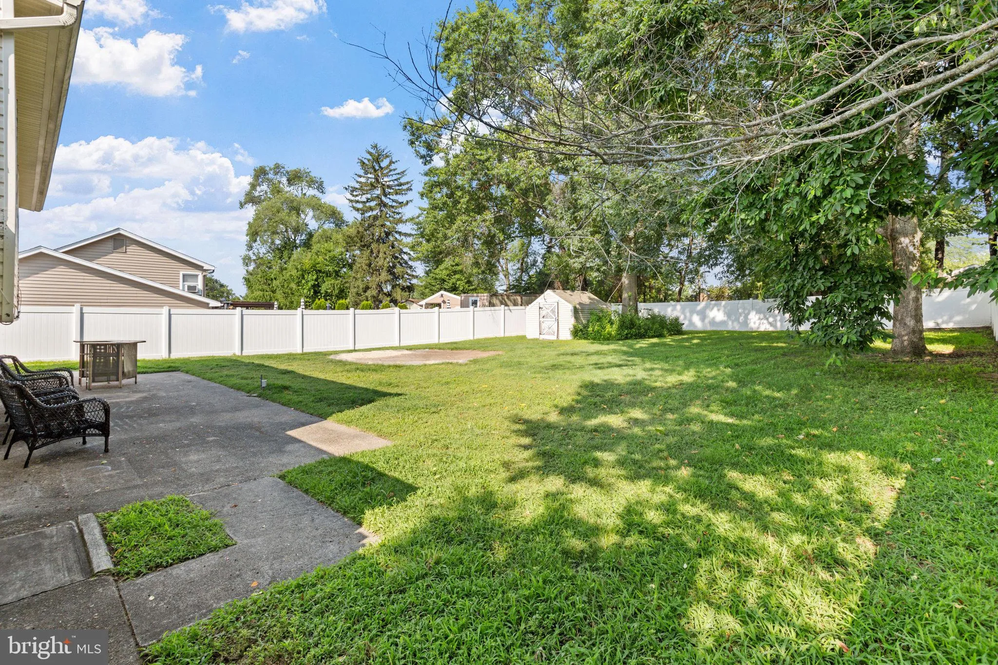 Delran, New Jersey 08075, United States, 3 Bedrooms Bedrooms, ,2 BathroomsBathrooms,Residential,Pending,181968