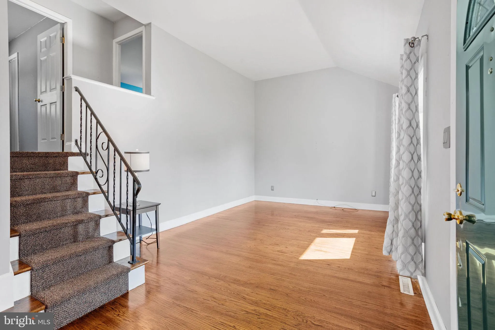 Delran, New Jersey 08075, United States, 3 Bedrooms Bedrooms, ,2 BathroomsBathrooms,Residential,Pending,181968