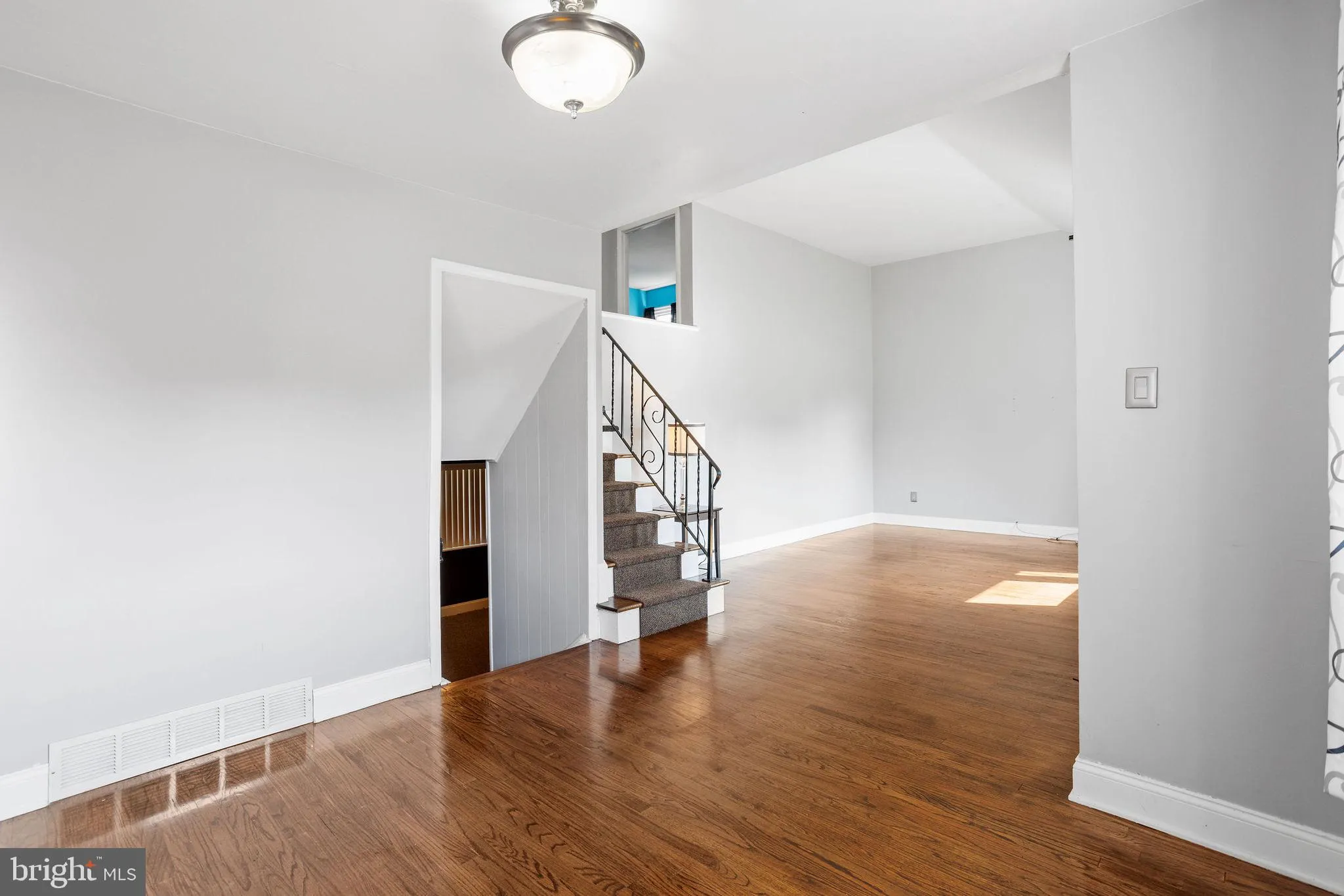 Delran, New Jersey 08075, United States, 3 Bedrooms Bedrooms, ,2 BathroomsBathrooms,Residential,Pending,181968