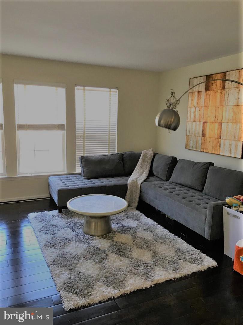 CEDAR LAKES - Residential Lease