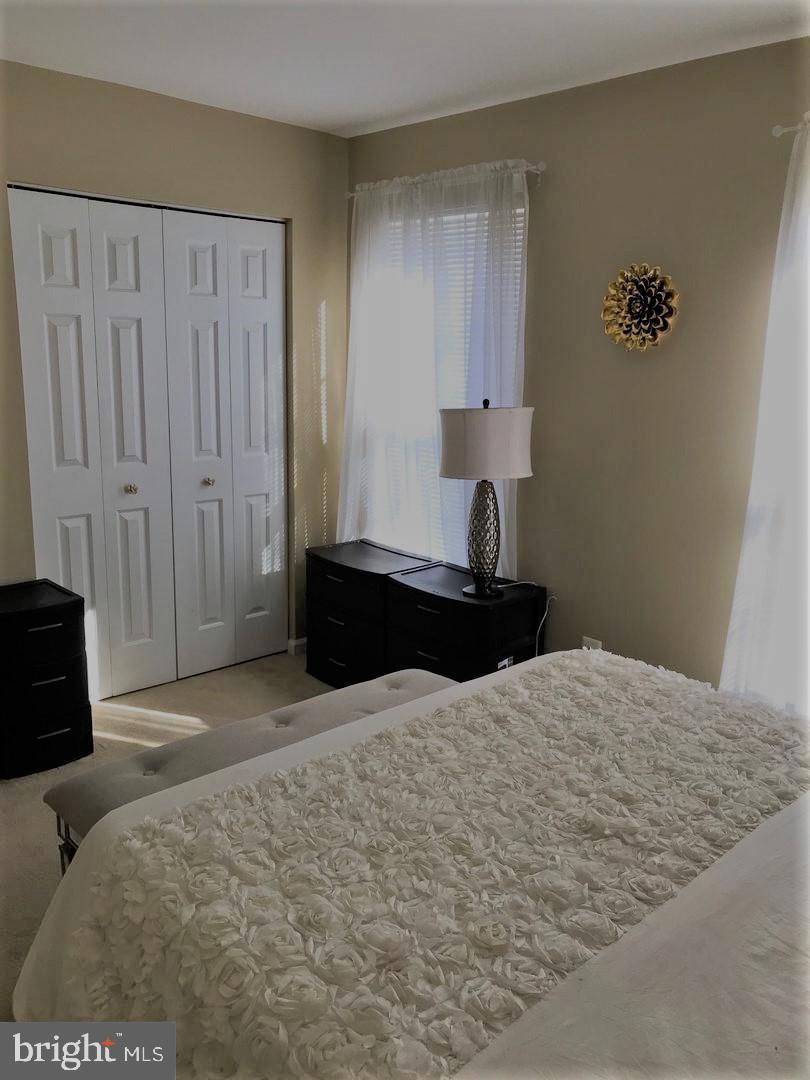 CEDAR LAKES - Residential Lease