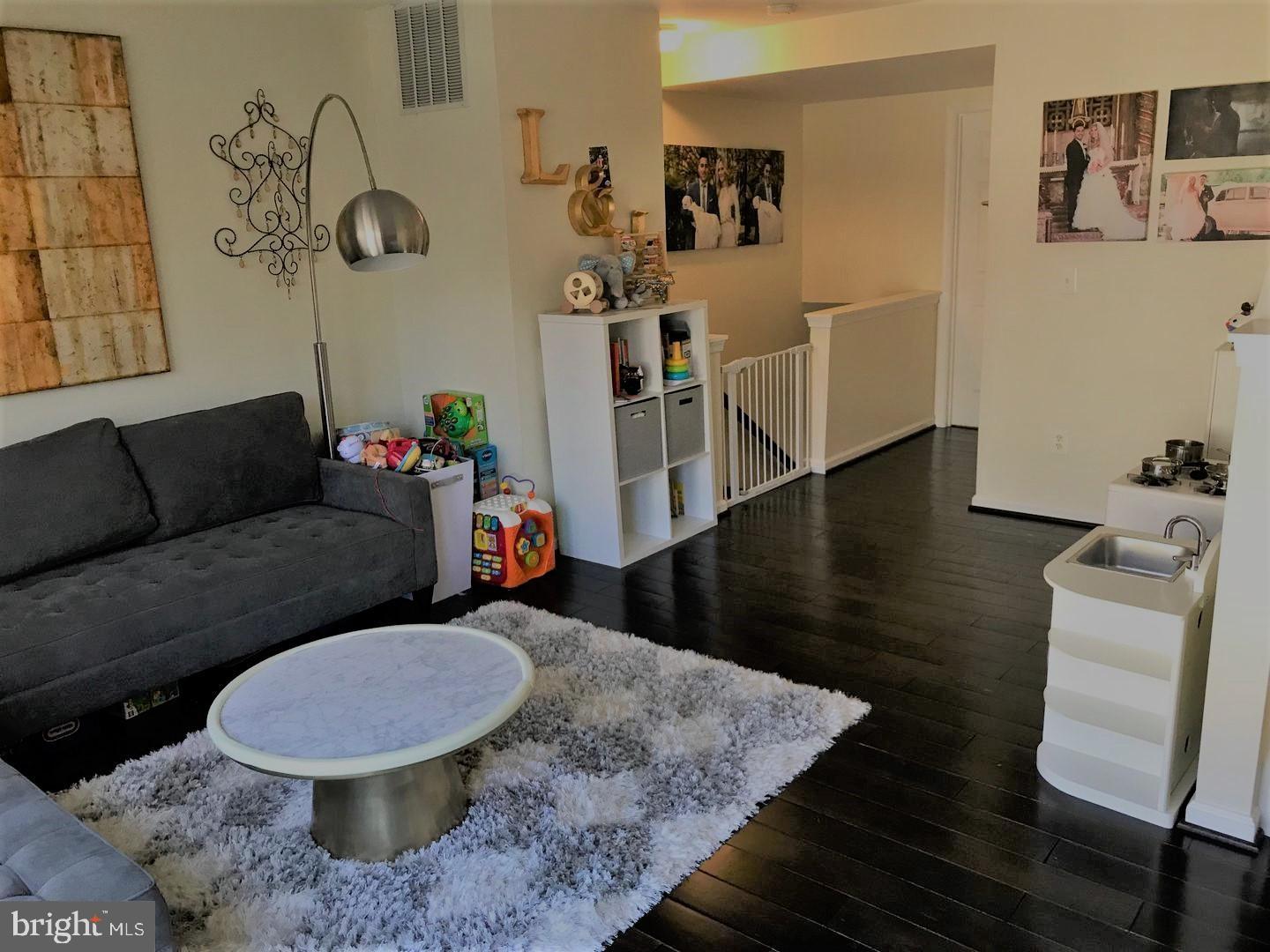 CEDAR LAKES - Residential Lease