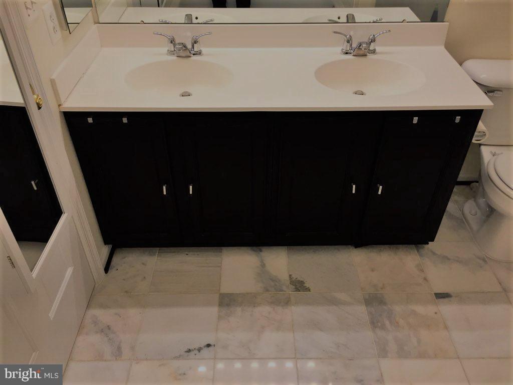 CEDAR LAKES - Residential Lease