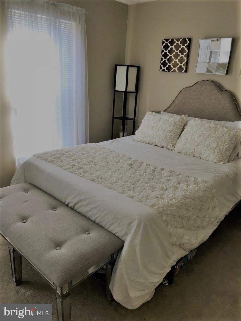 CEDAR LAKES - Residential Lease