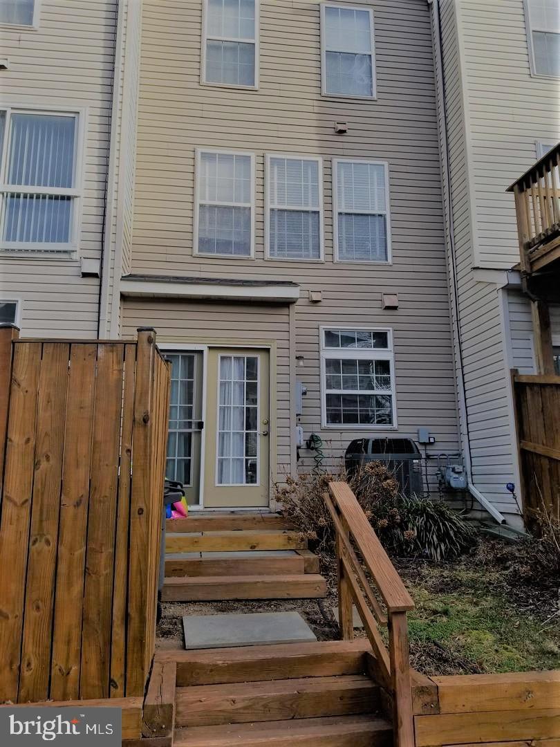 CEDAR LAKES - Residential Lease