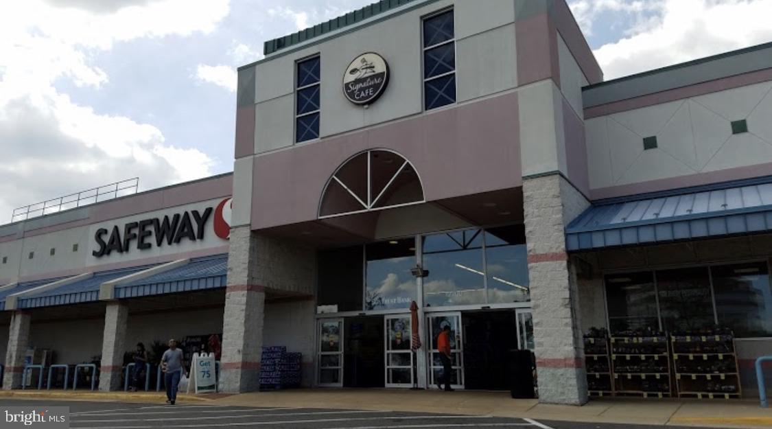 CEDAR LAKES - Residential Lease