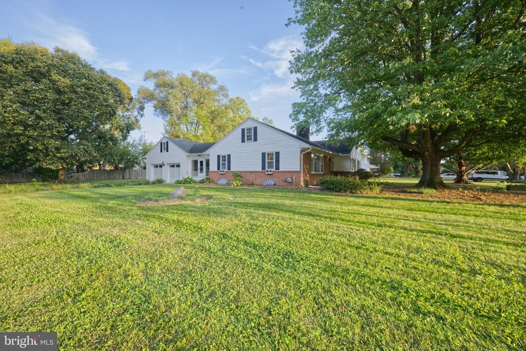 Photo of 1901 Mitten Street, DOVER, DE 19901 (MLS # DEKT2041274)