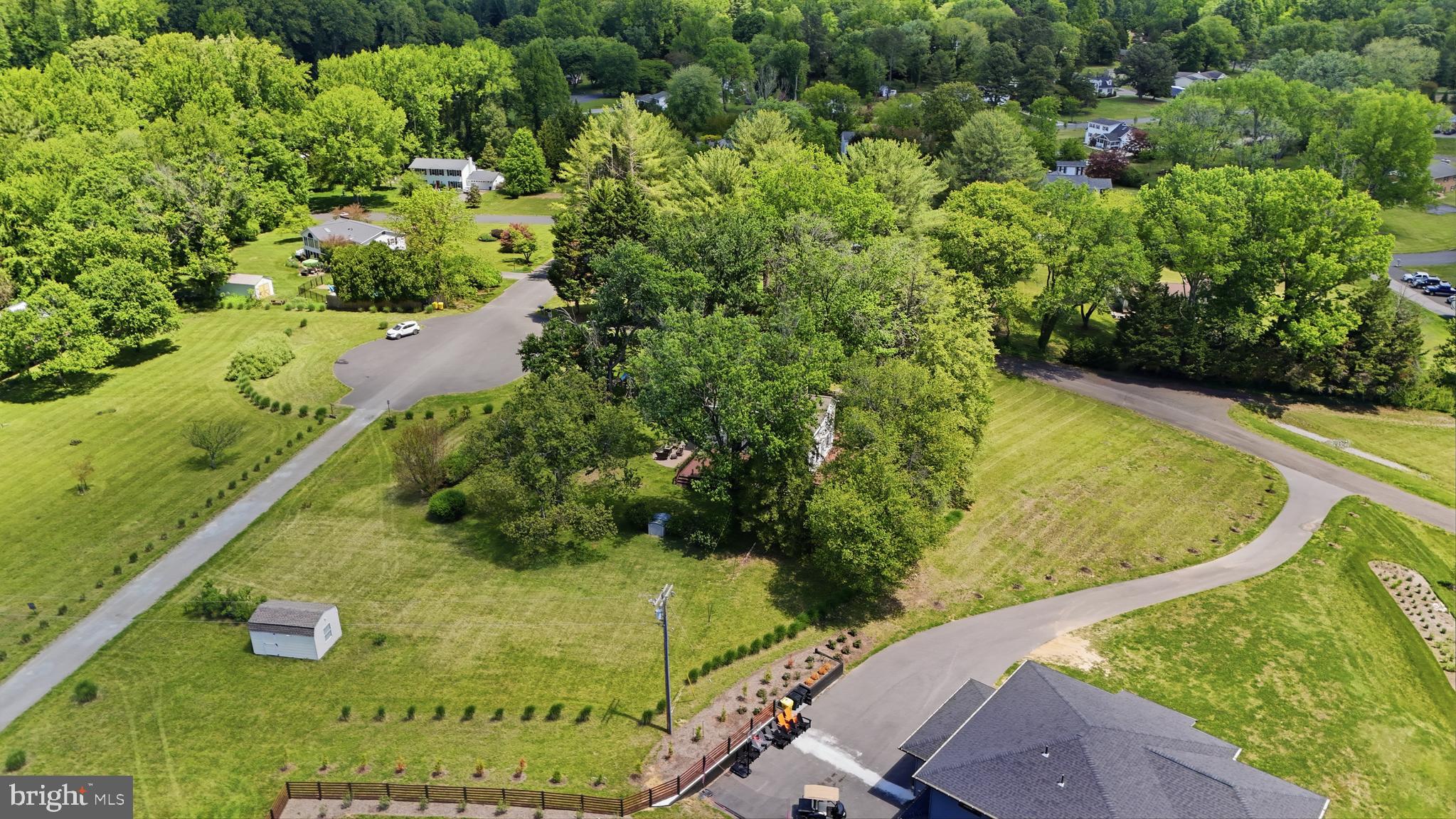 DAVIDSONVILLE - Residential