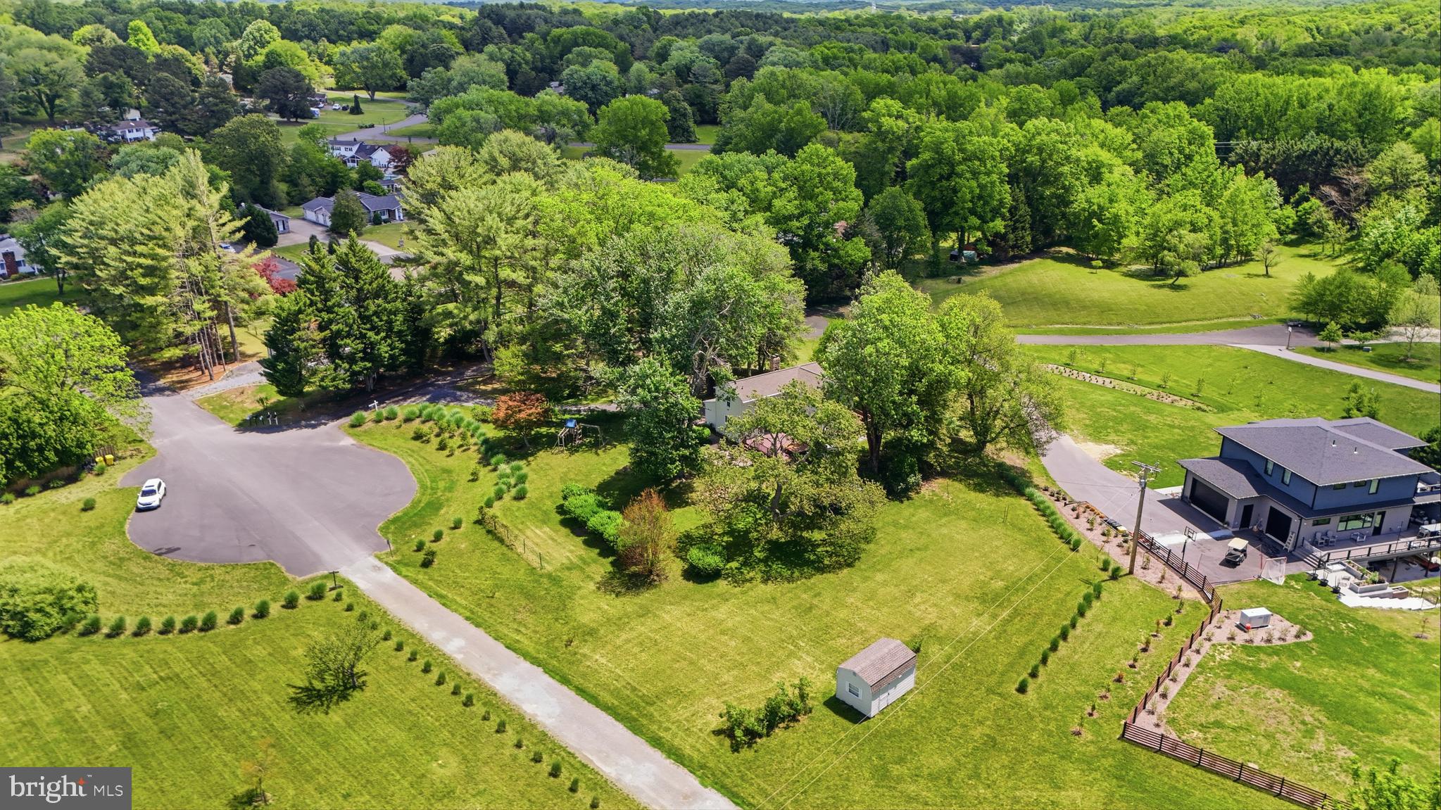 DAVIDSONVILLE - Residential