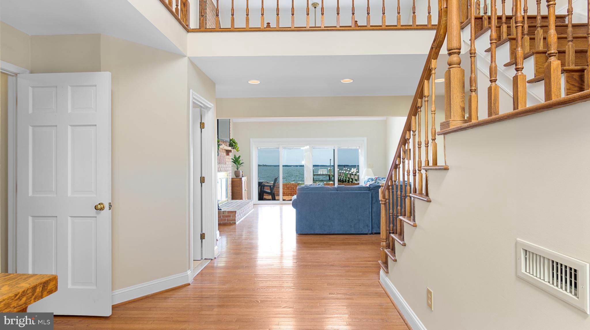 1702 FERRY POINT COURT