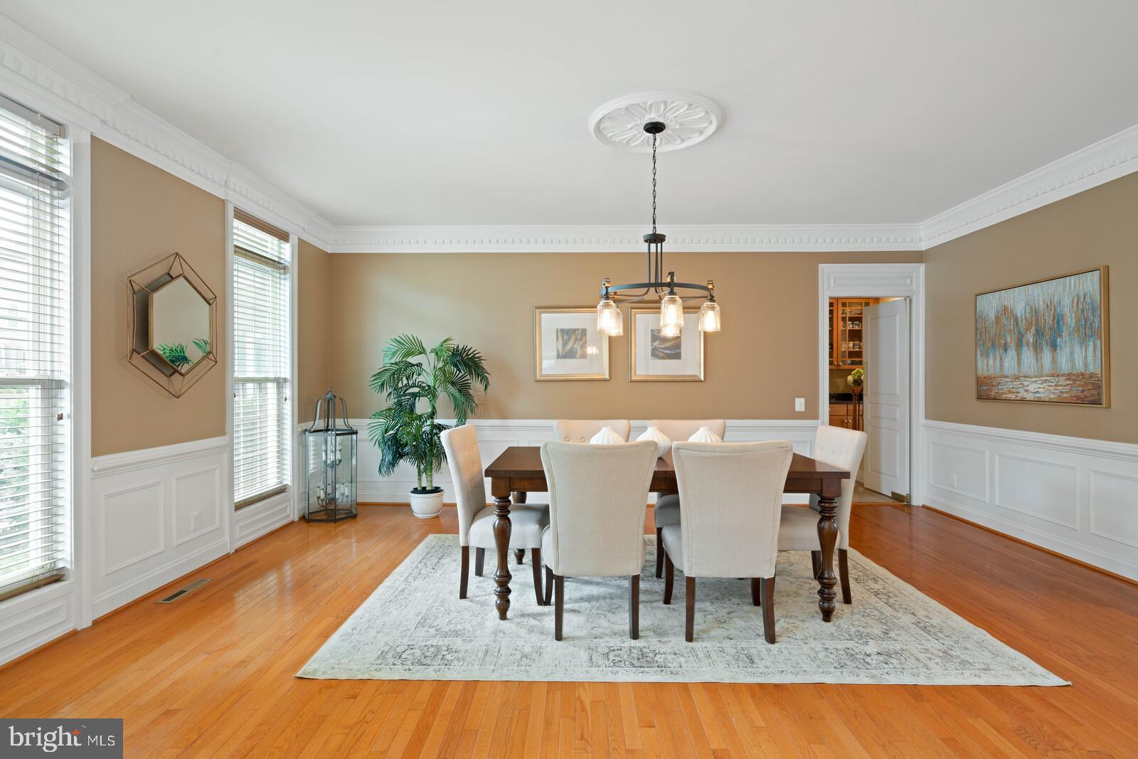 LAUREL HILL - Residential