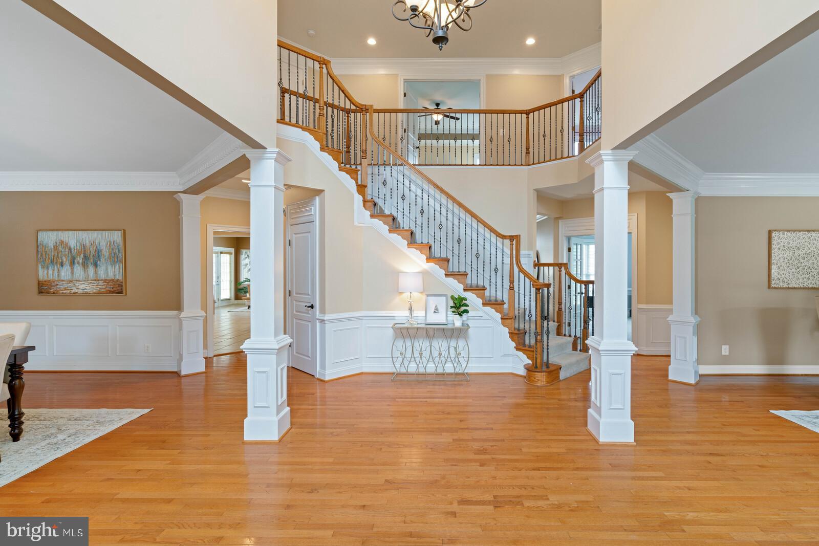 LAUREL HILL - Residential