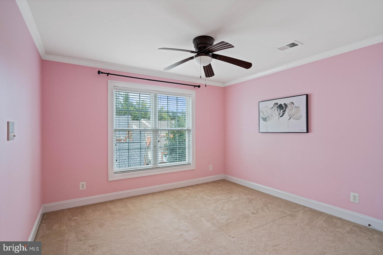 LAUREL HILL - Residential