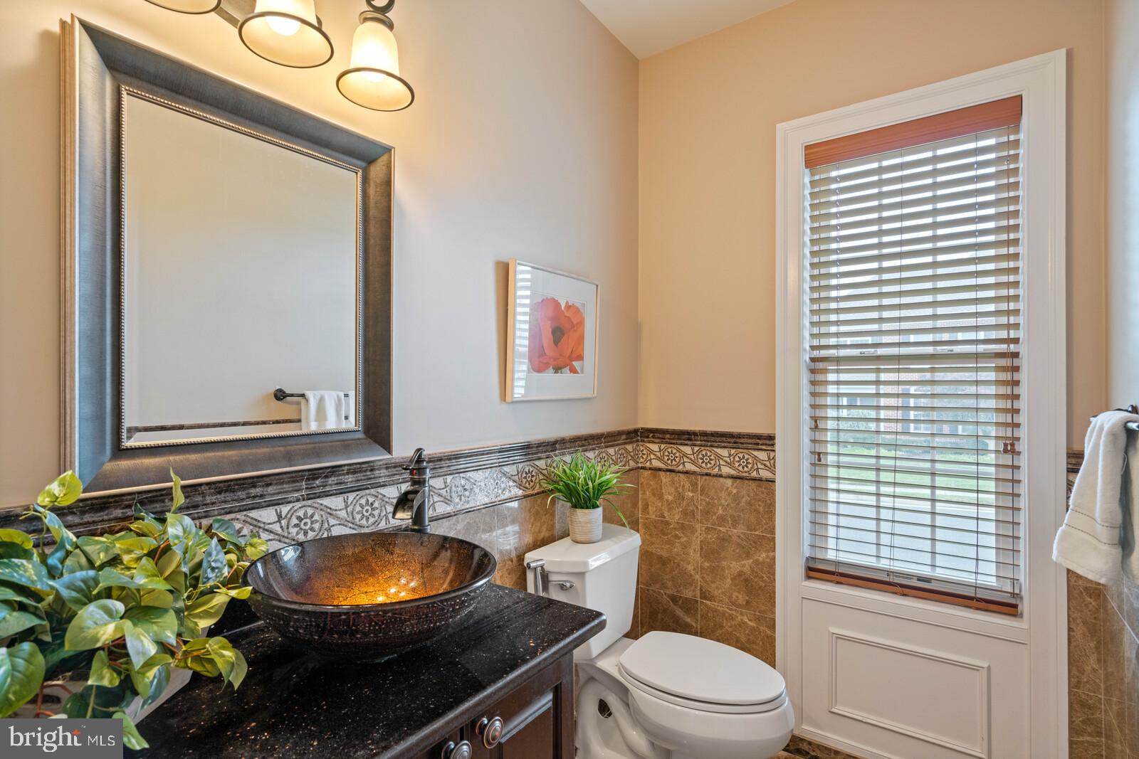 LAUREL HILL - Residential