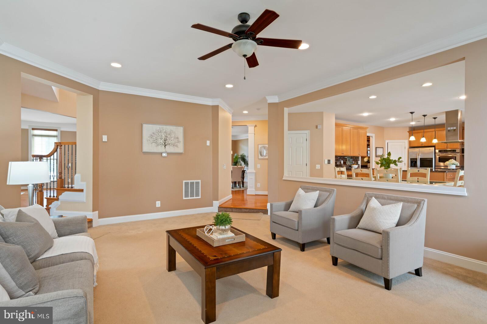 LAUREL HILL - Residential