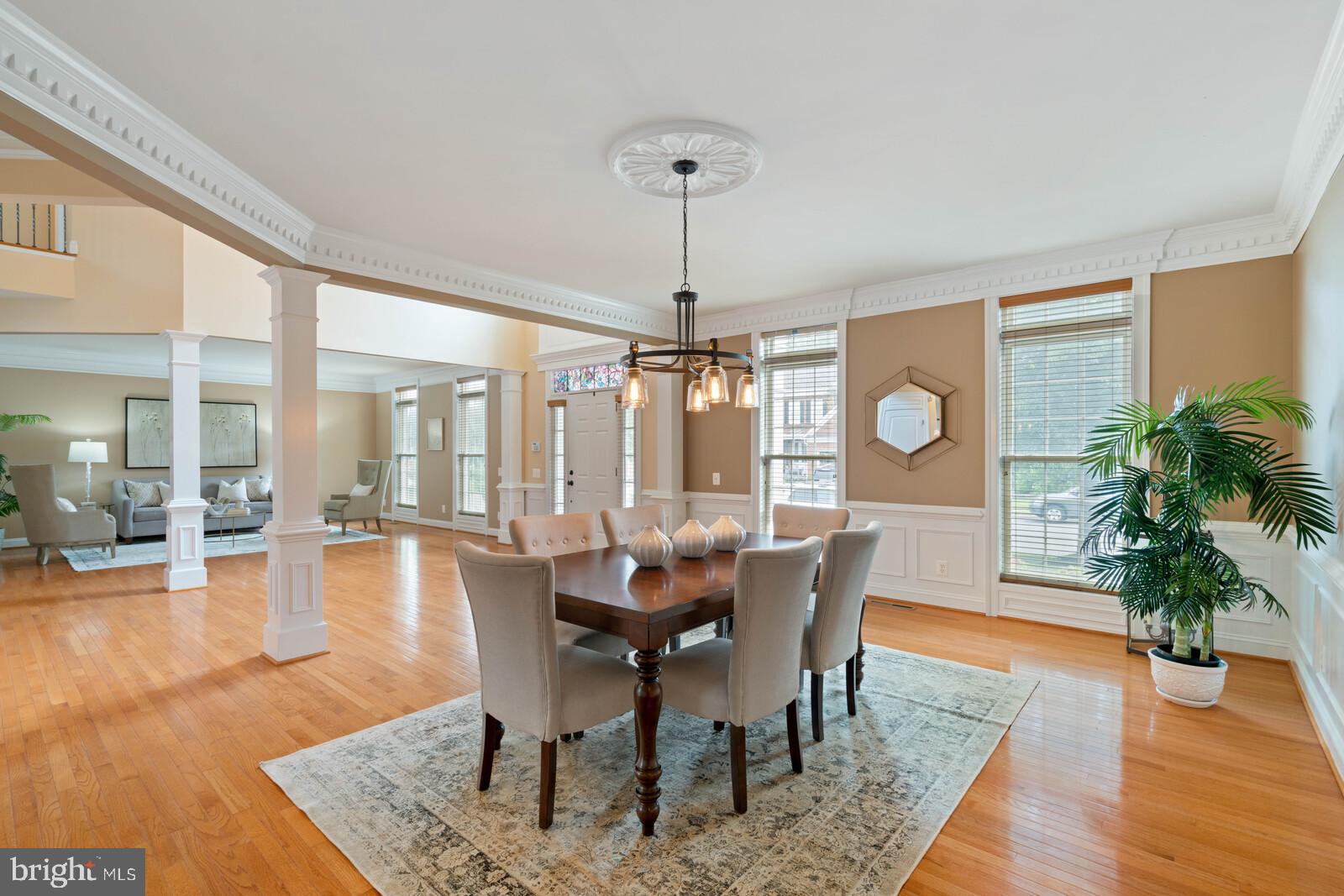 LAUREL HILL - Residential