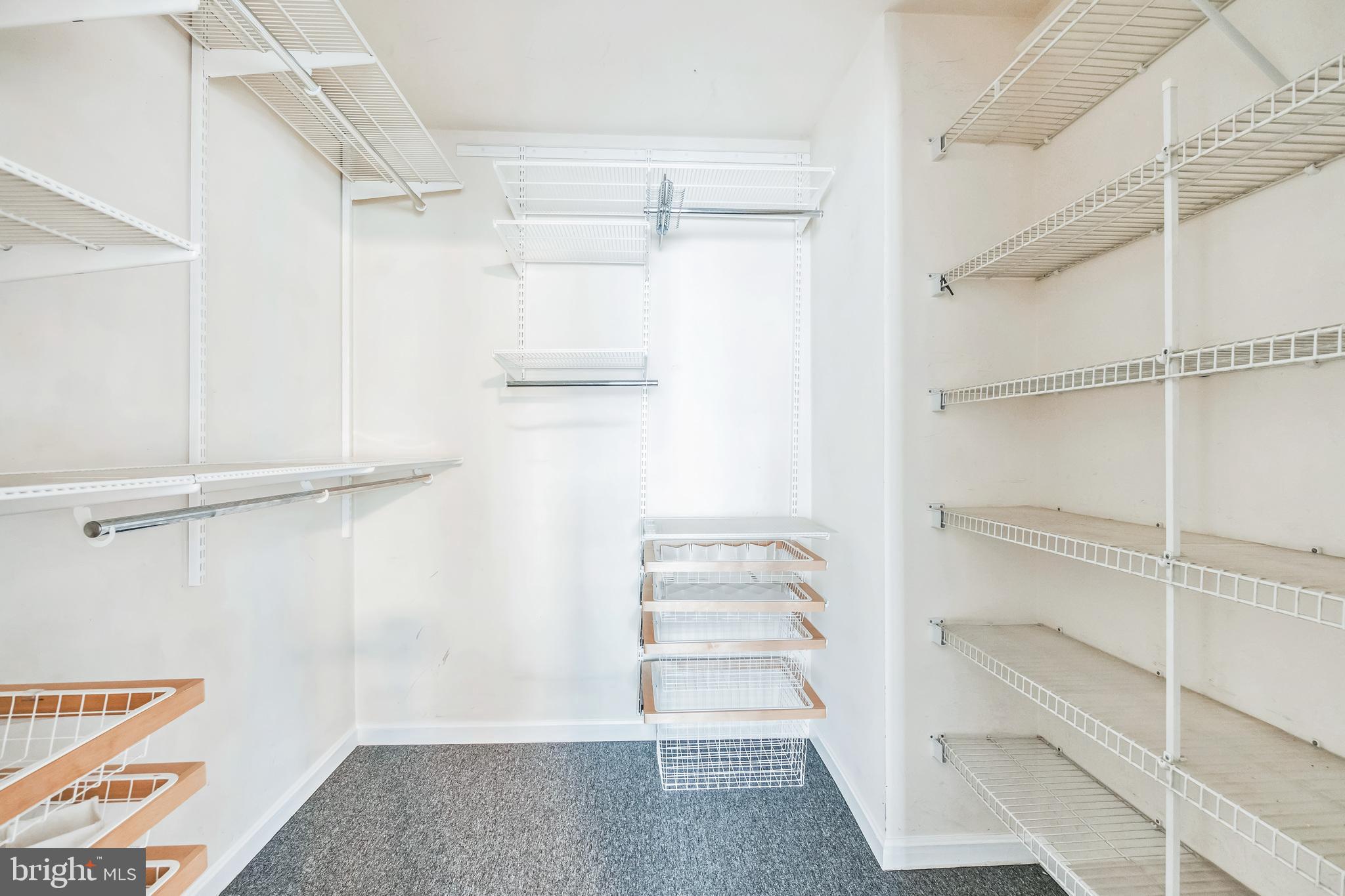 APPLE RIDGE - Residential