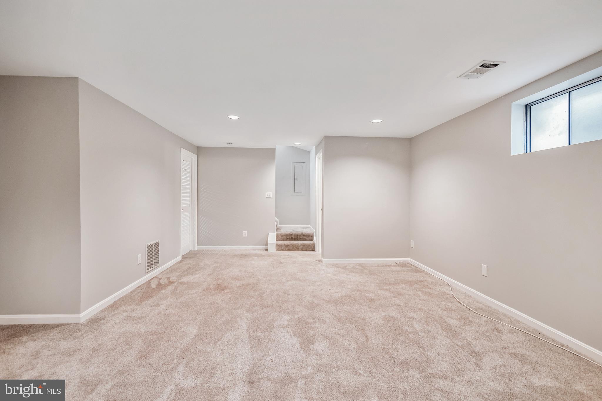 APPLE RIDGE - Residential