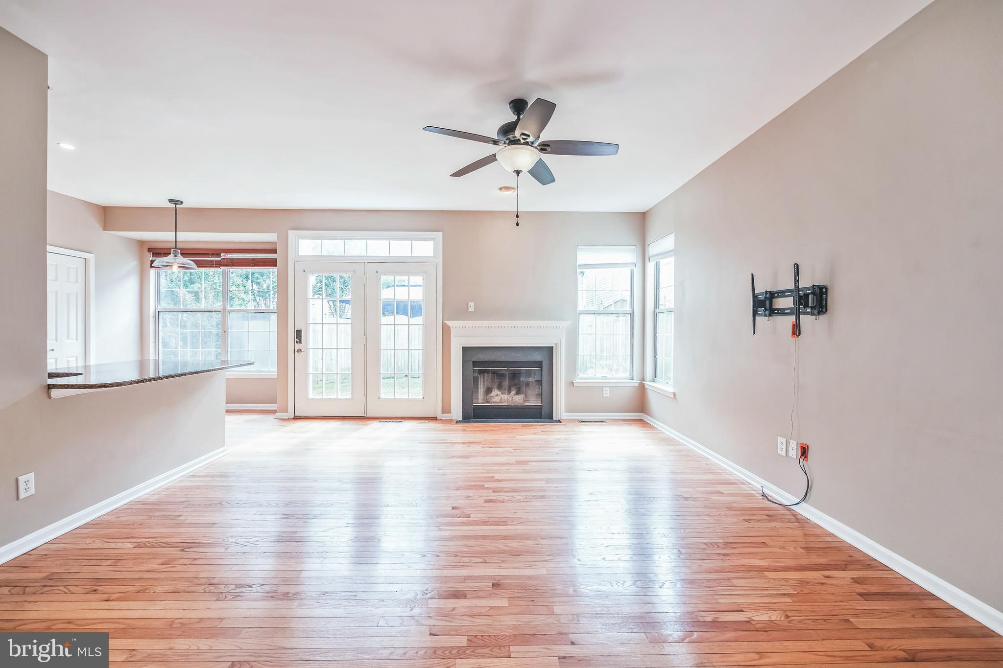 APPLE RIDGE - Residential