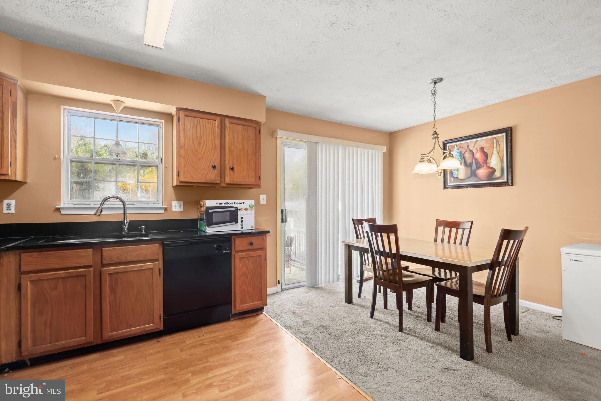 HARBOUR OAKS - Residential