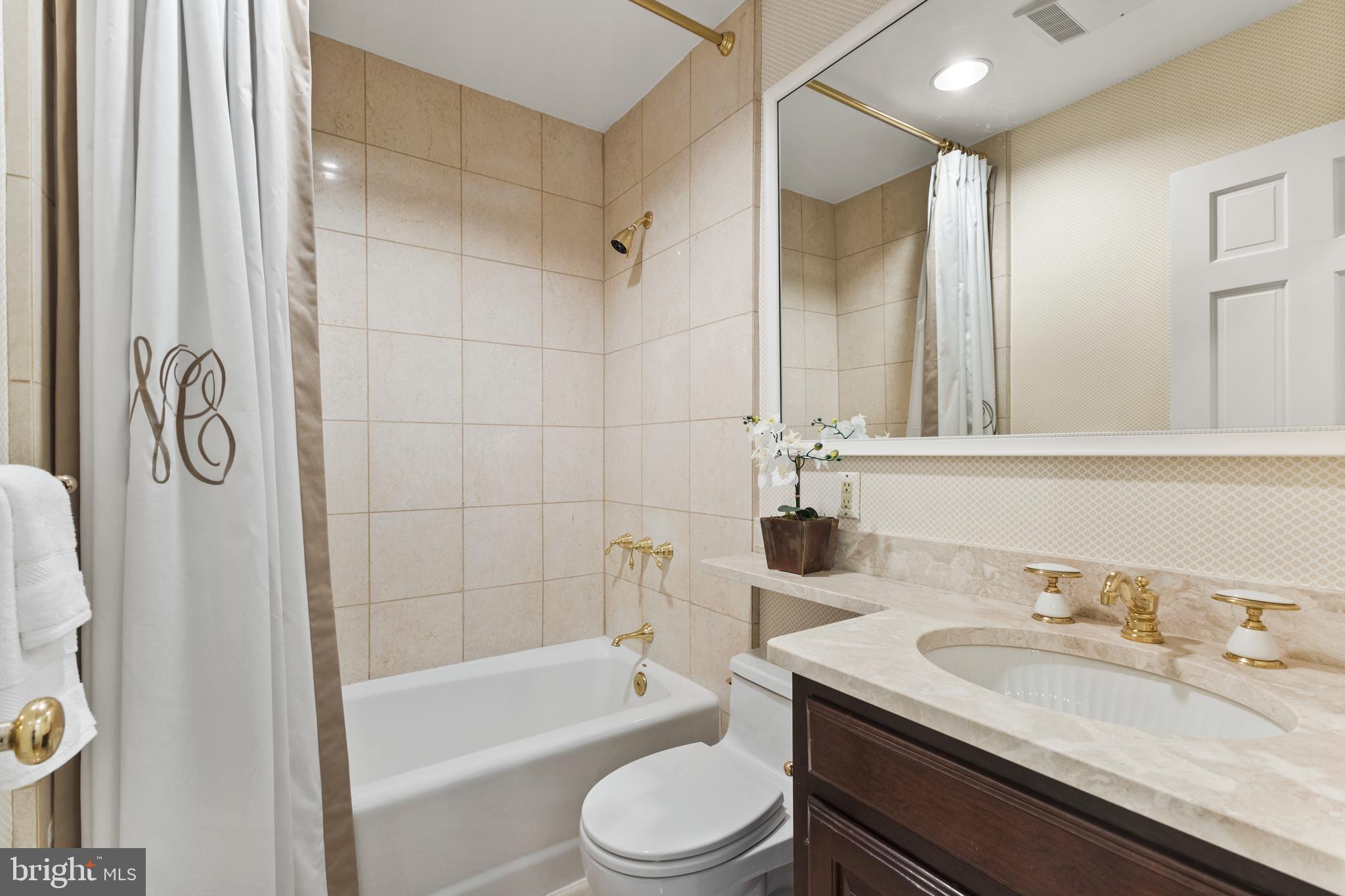 MASON HILL - Residential