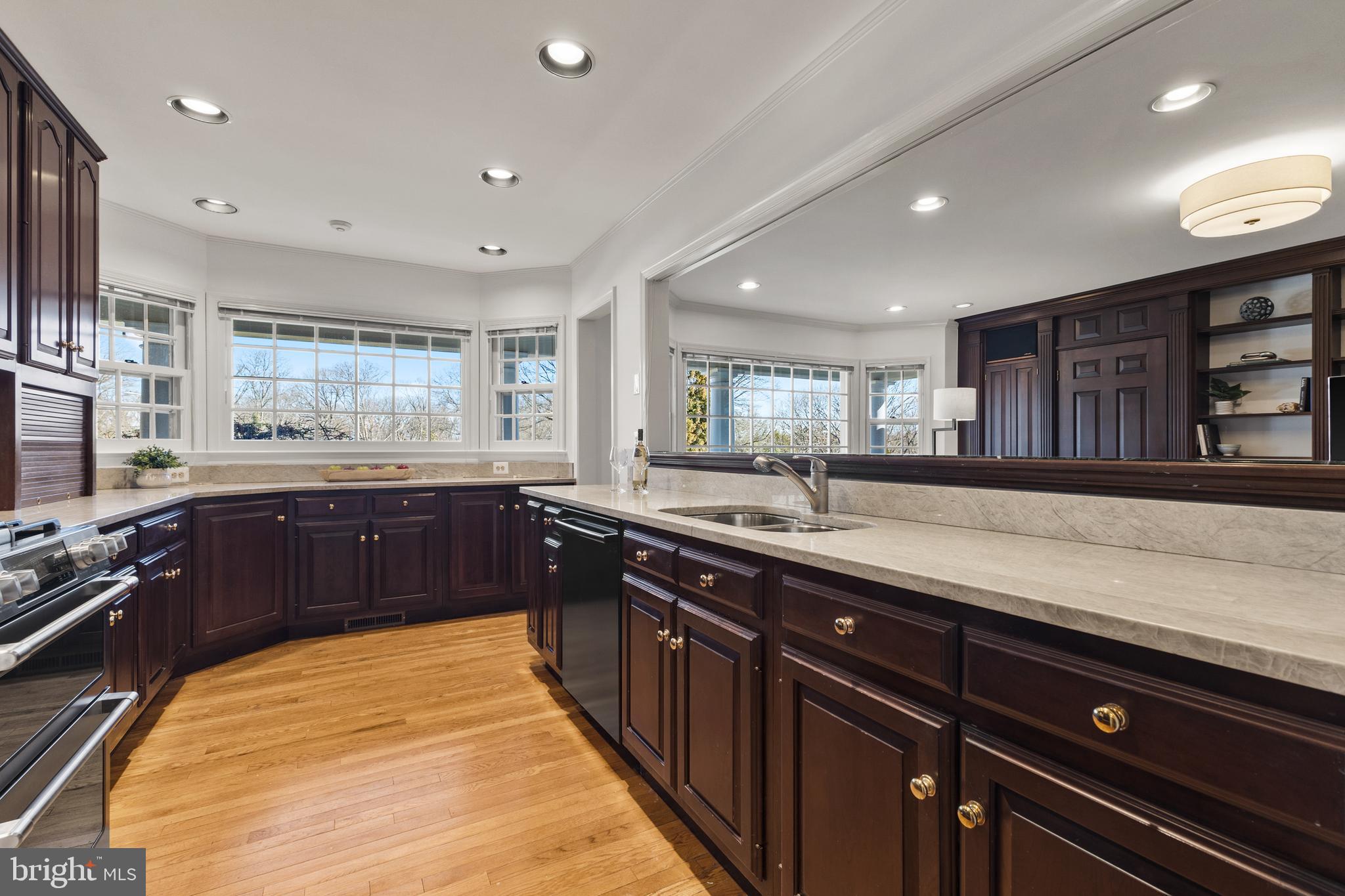 MASON HILL - Residential