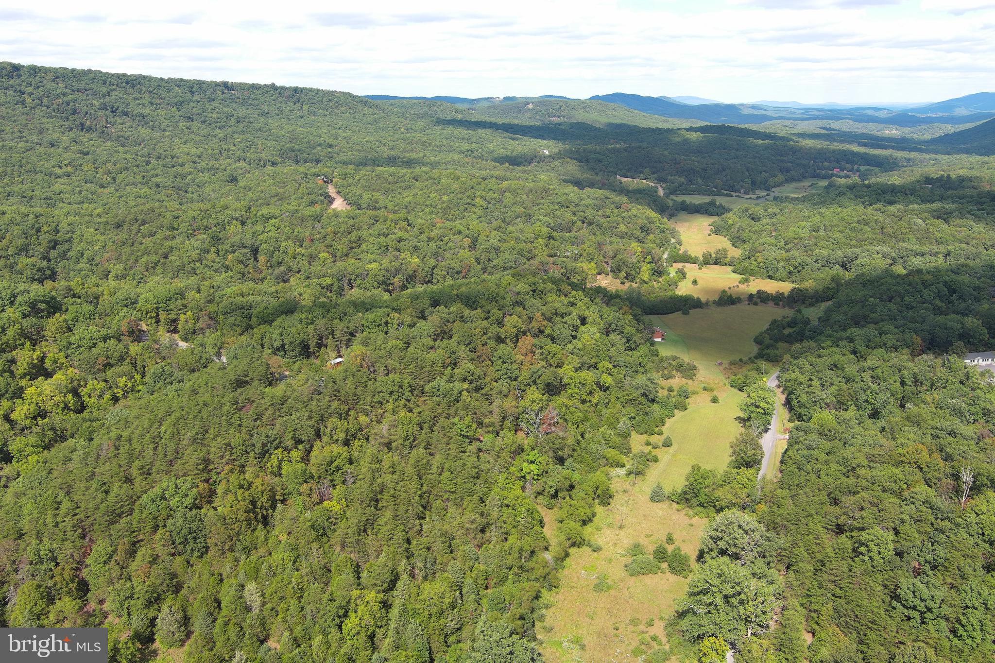 HAMILTON ESTATES - Land