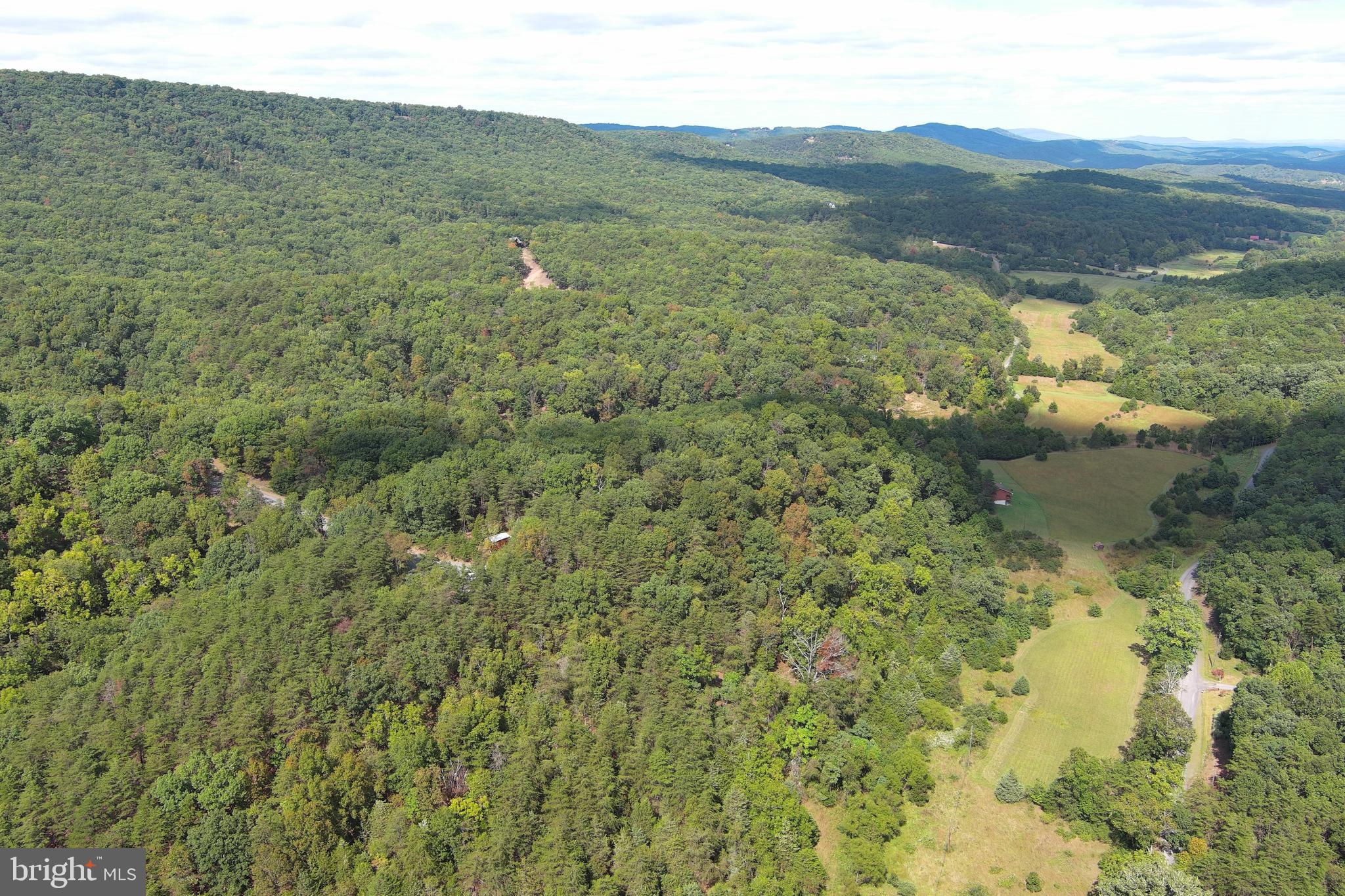 HAMILTON ESTATES - Land