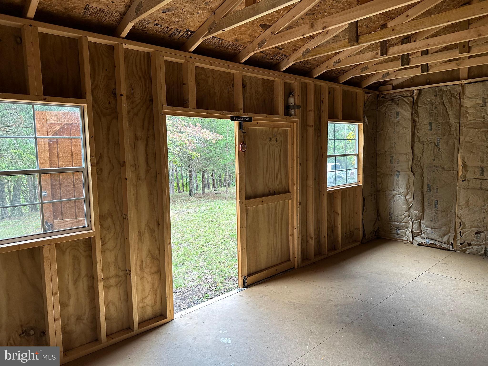 HAMILTON ESTATES - Land