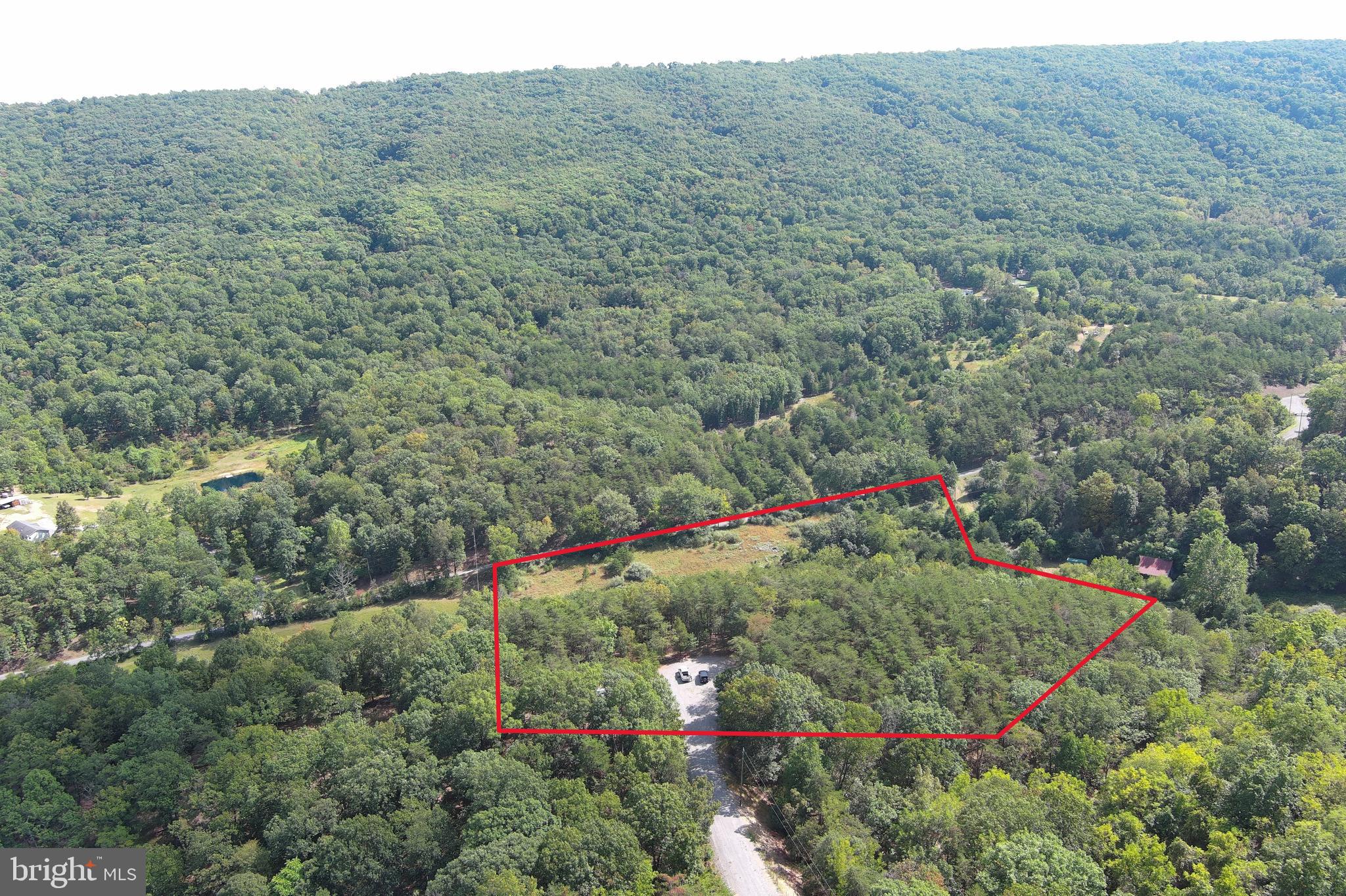 HAMILTON ESTATES - Land