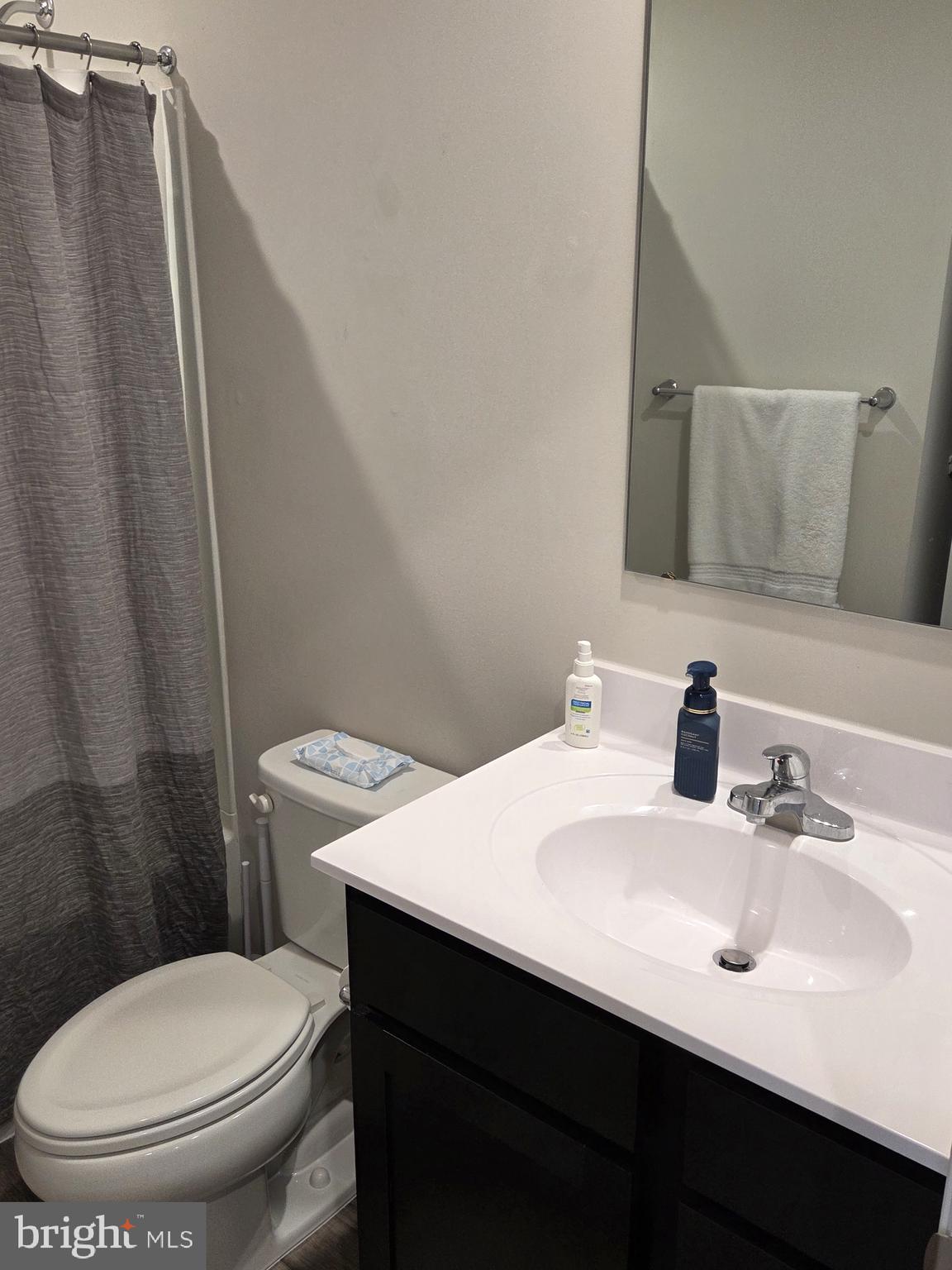 CEDAR SPRING - Residential Lease