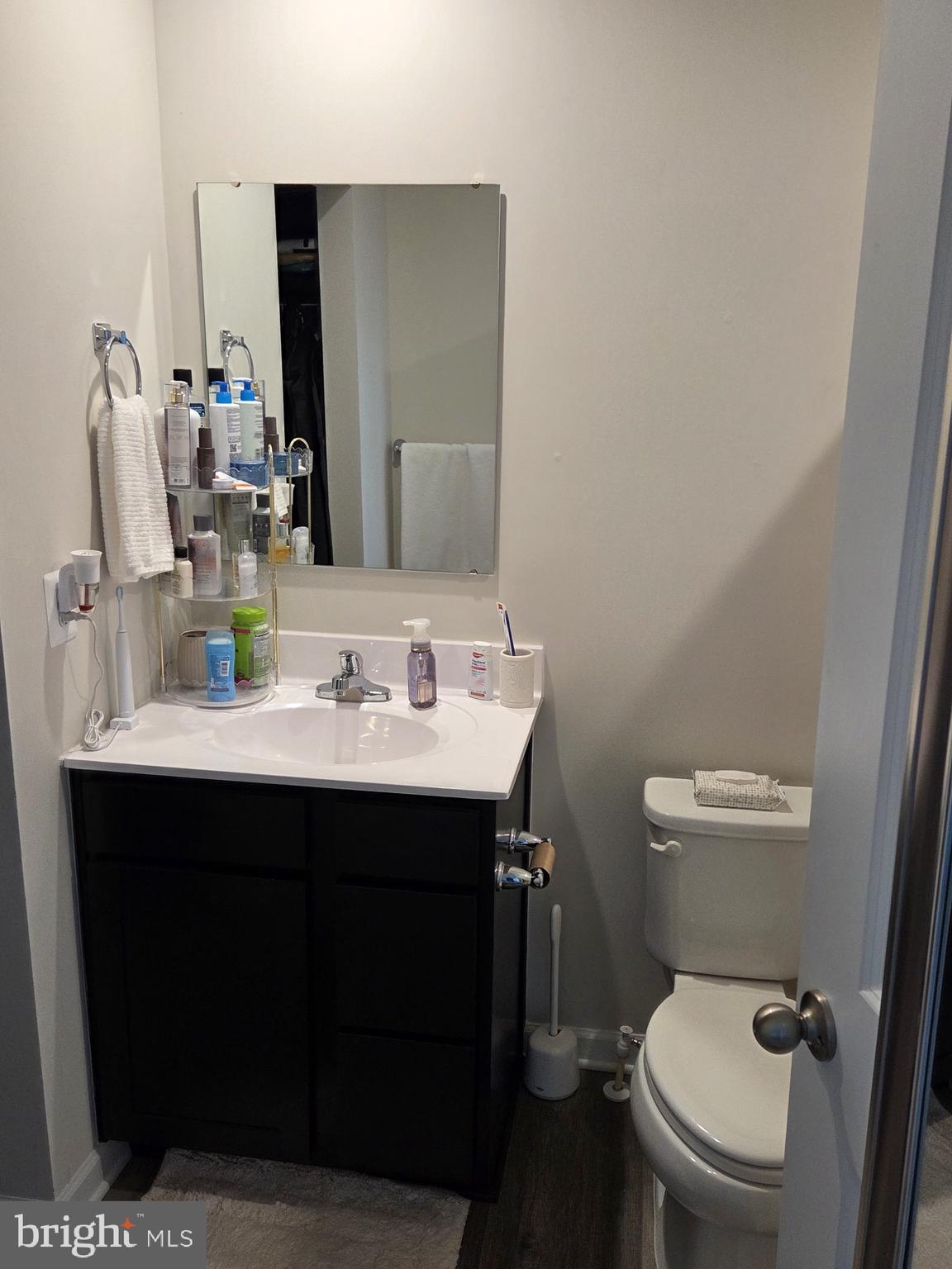 CEDAR SPRING - Residential Lease