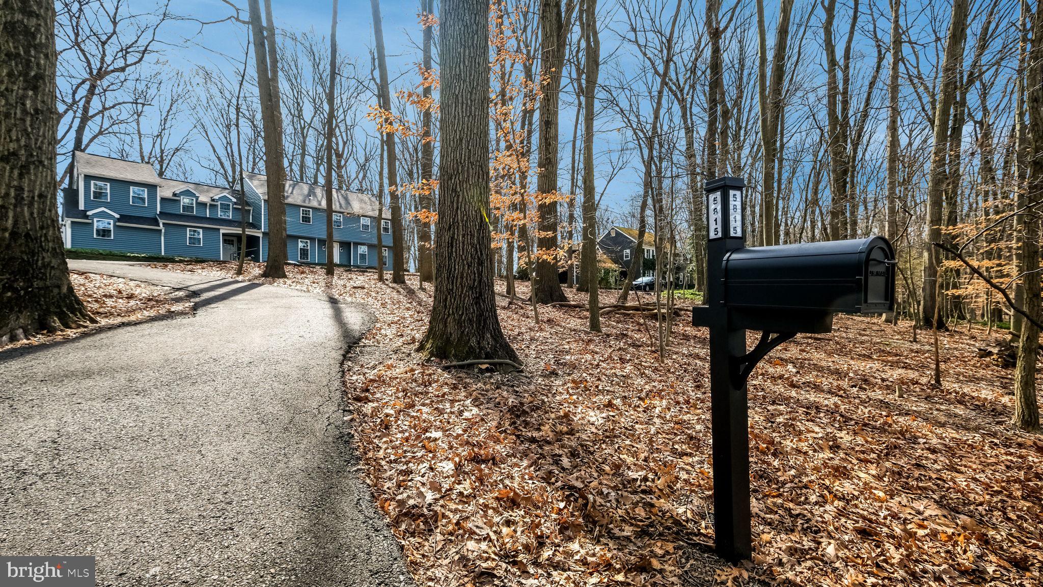 HUNTERS RUN - Residential