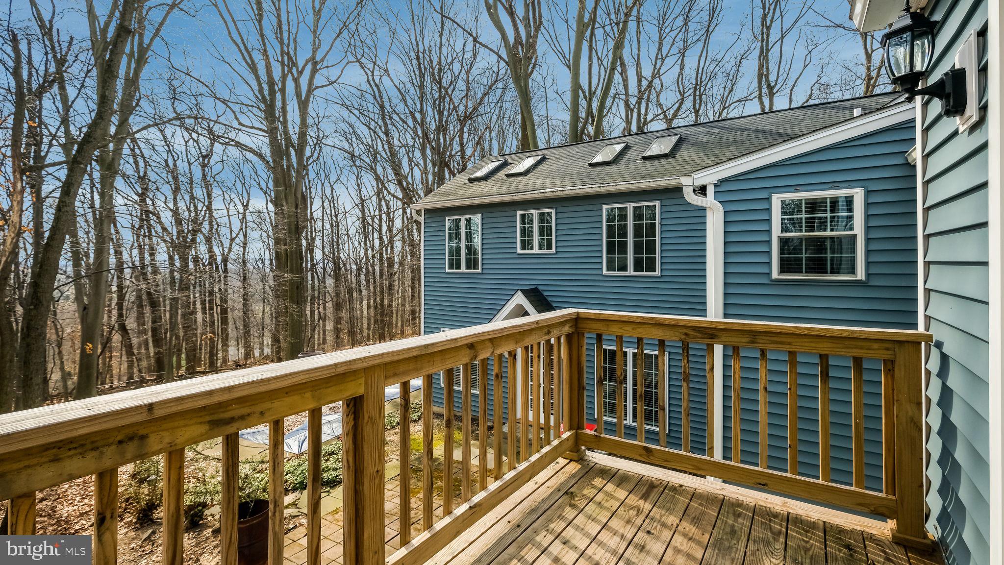 HUNTERS RUN - Residential