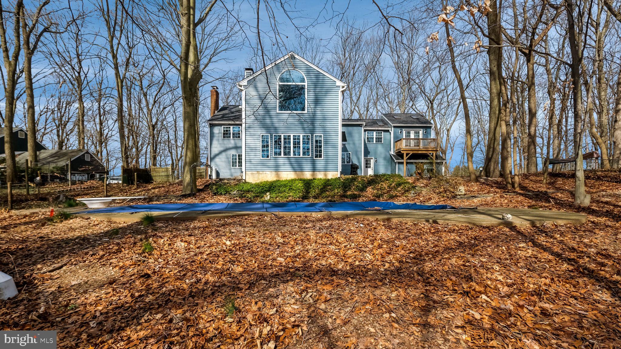 HUNTERS RUN - Residential