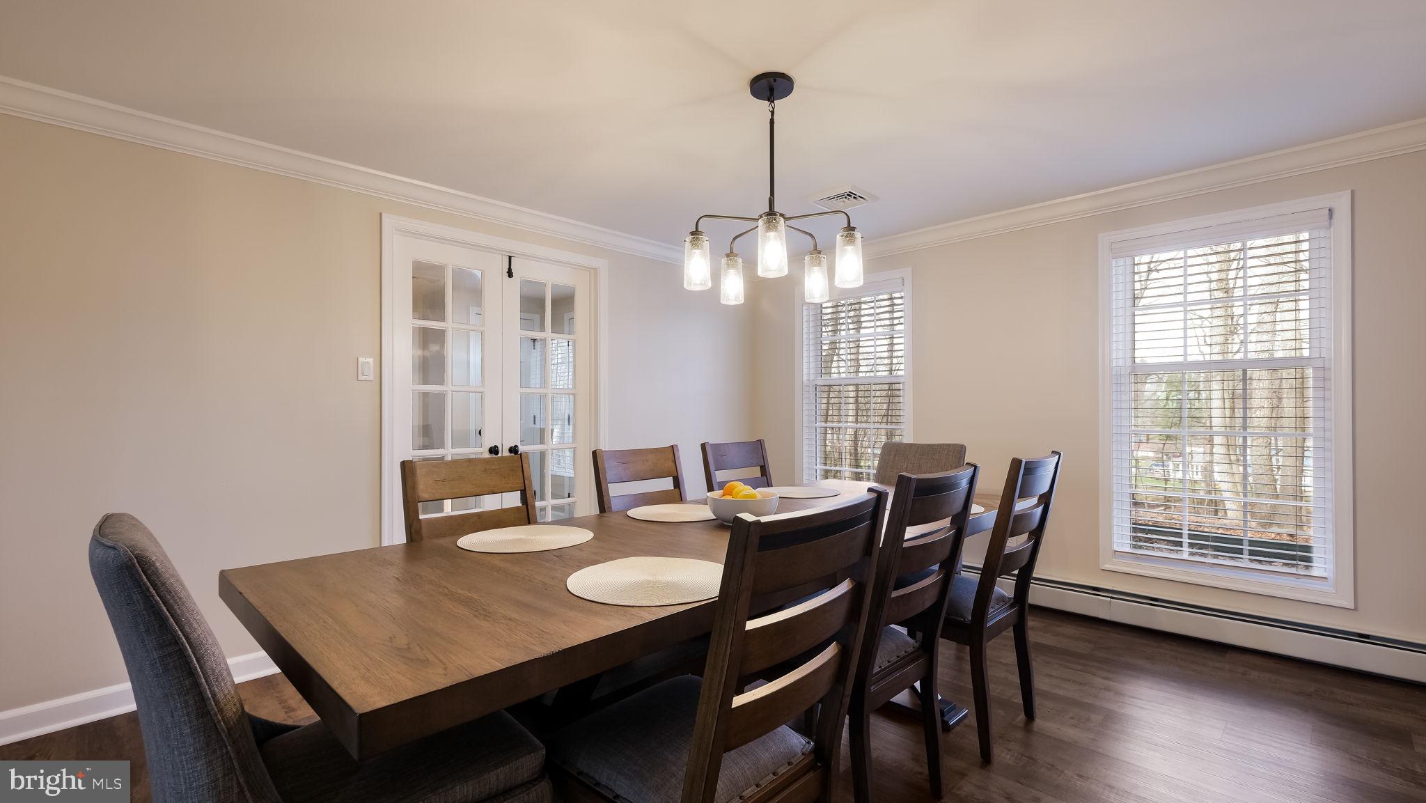 HUNTERS RUN - Residential