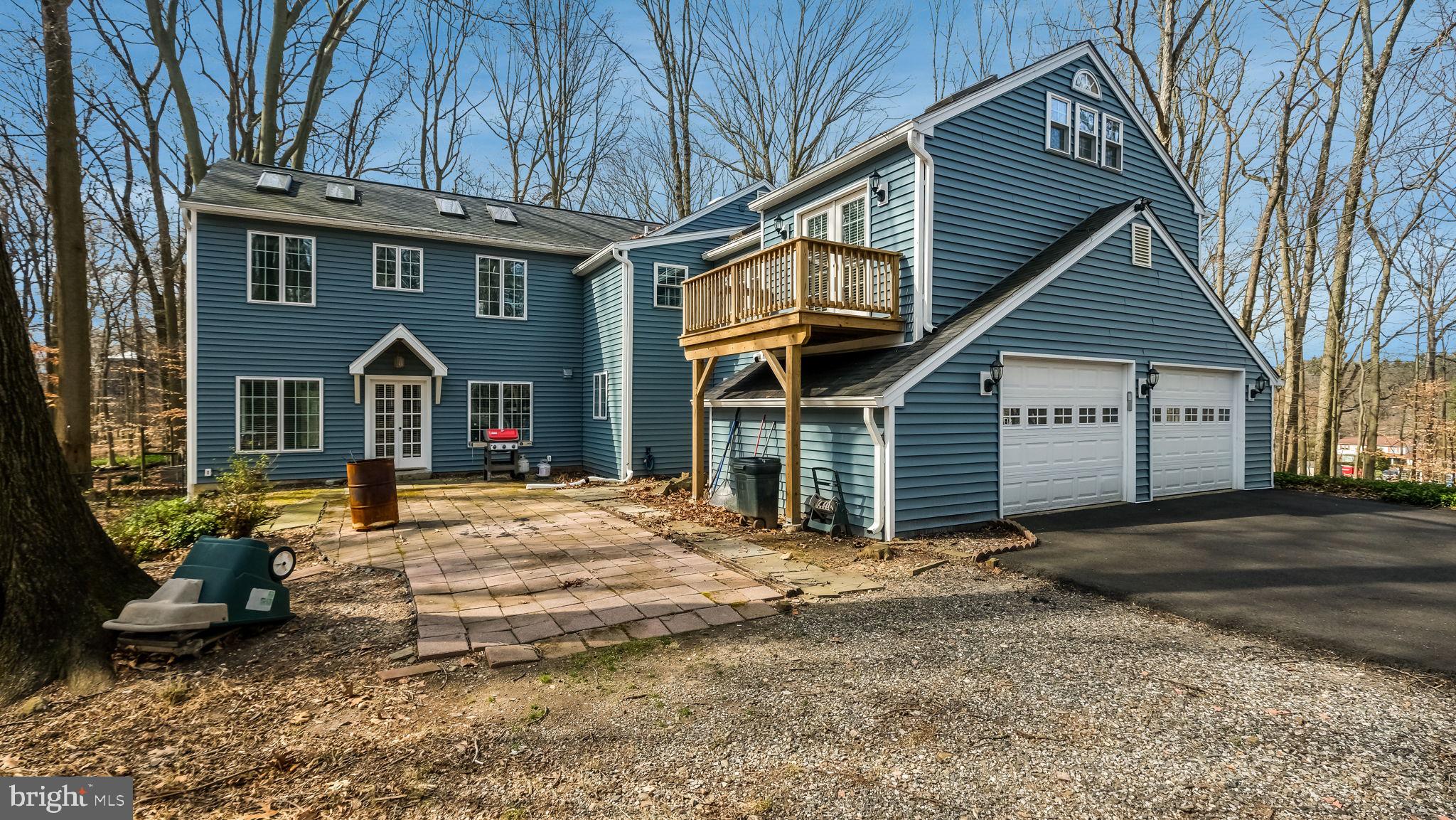 HUNTERS RUN - Residential