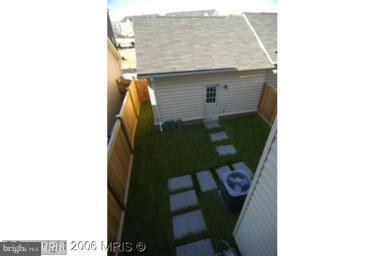 PORT POTOMAC - Residential Lease