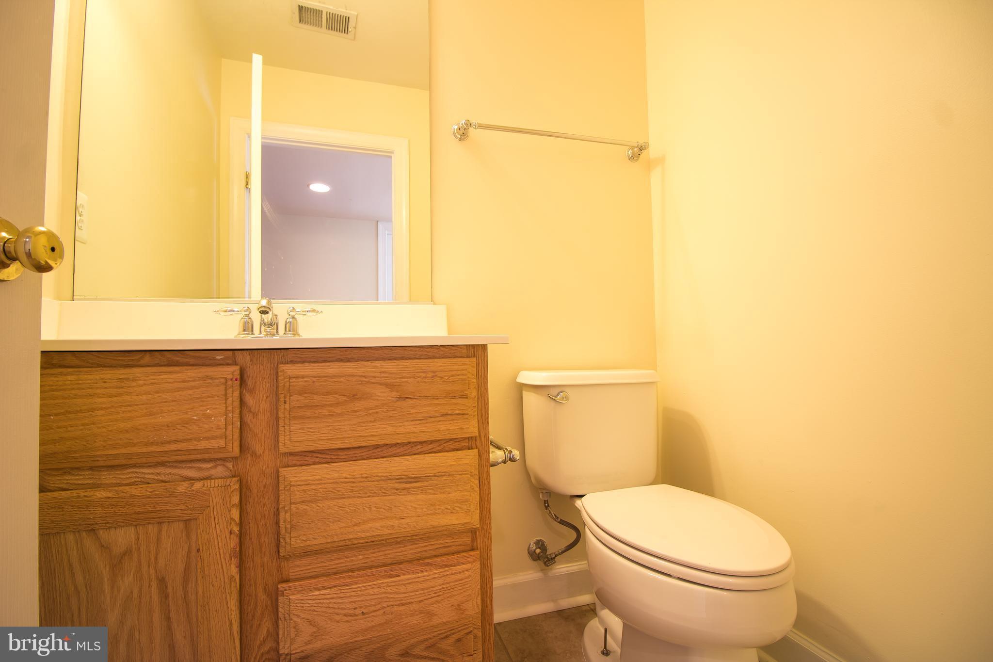 PORT POTOMAC - Residential Lease