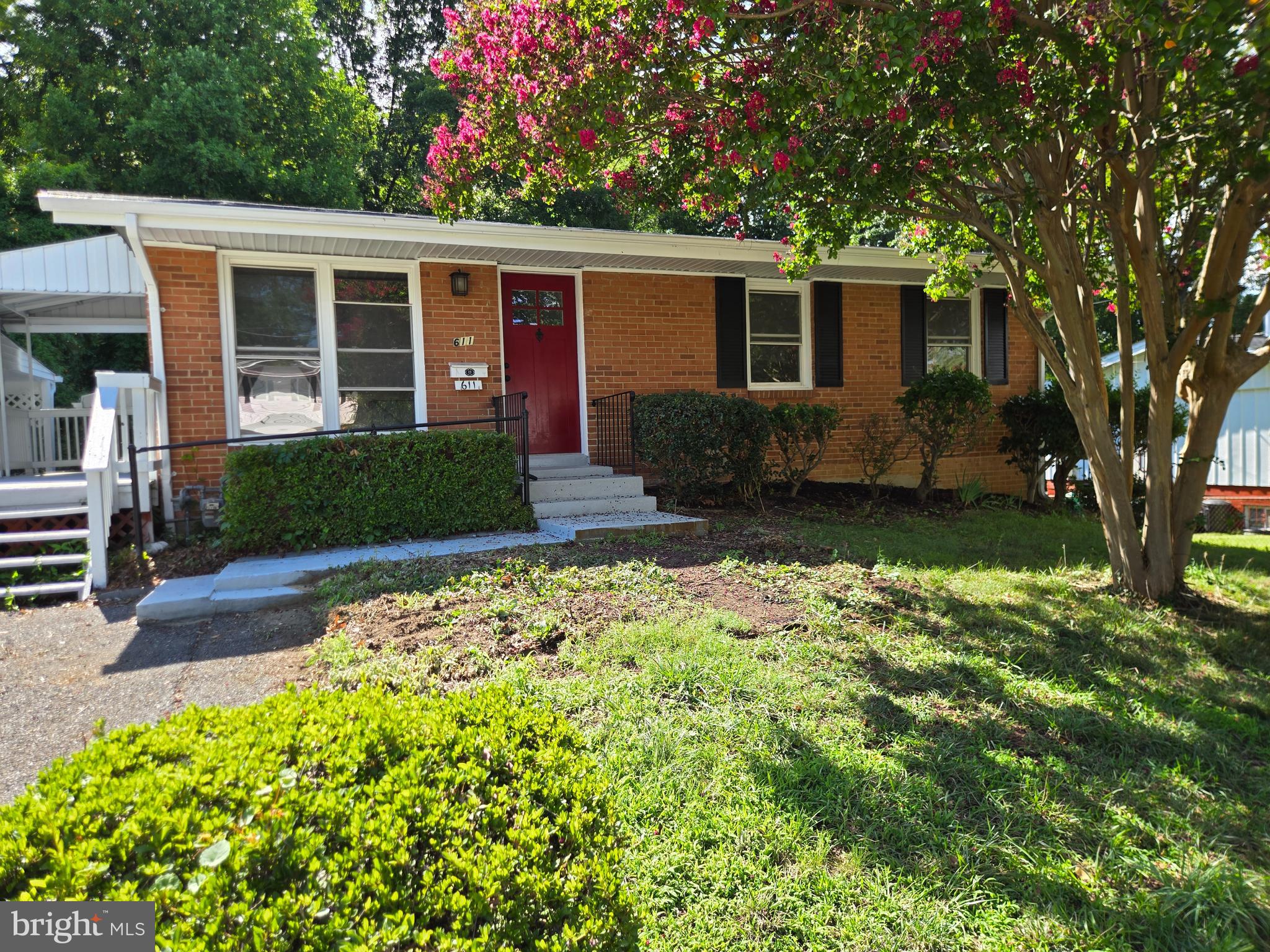 611 QUARRY AVENUE