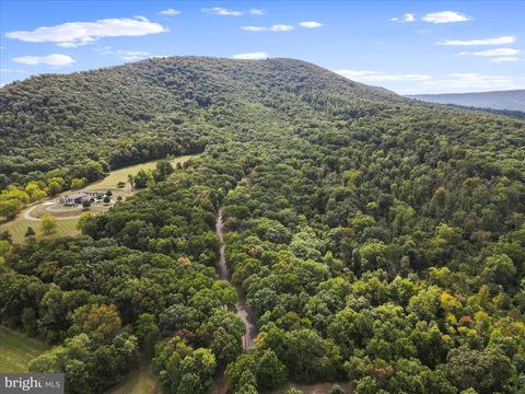 DEERWOOD DRIVE MERCERSBURG PA 17236