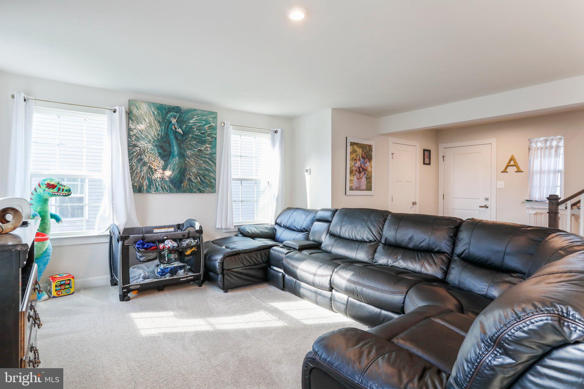 POTOMAC STATION - Residential