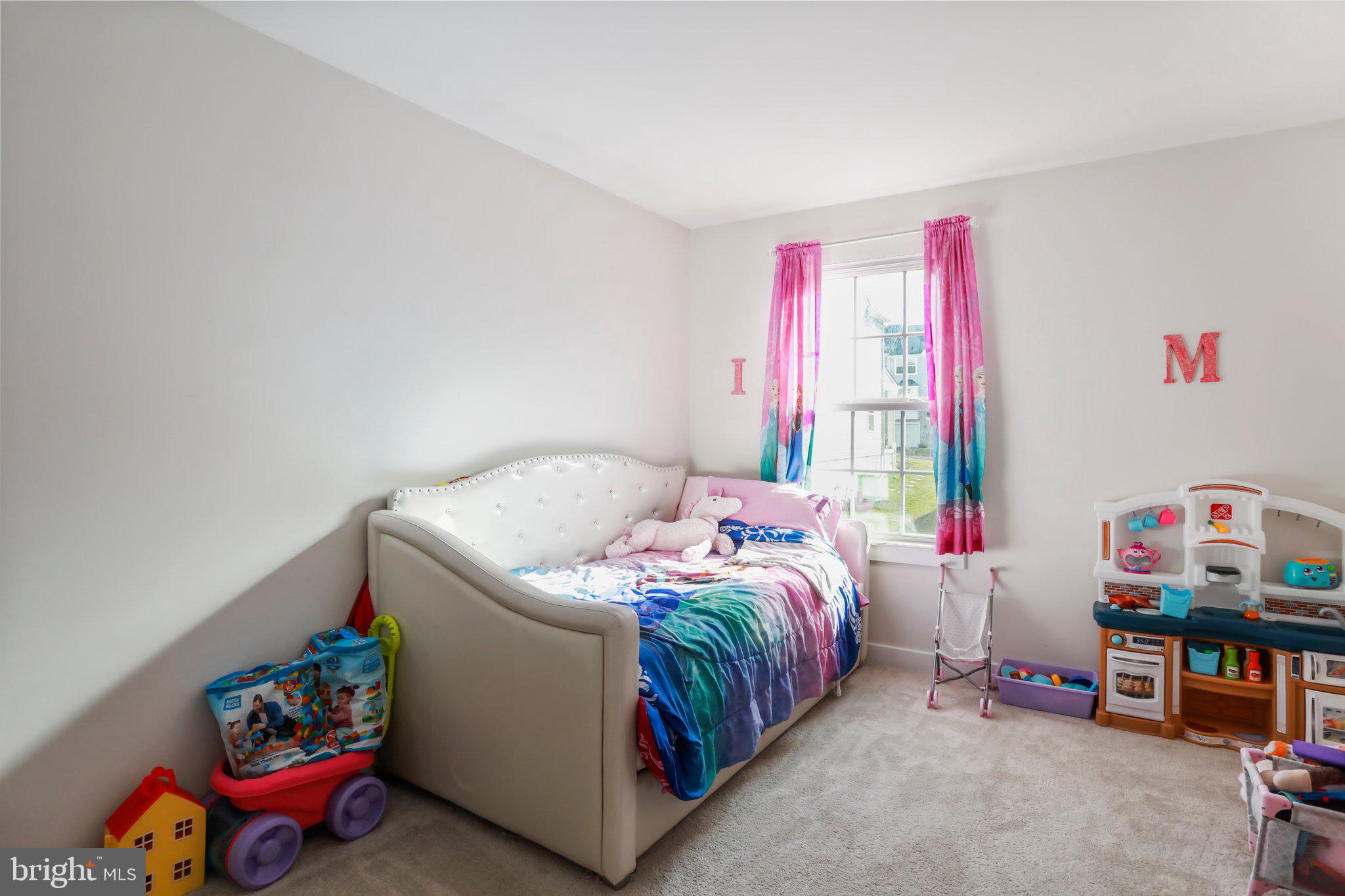 POTOMAC STATION - Residential